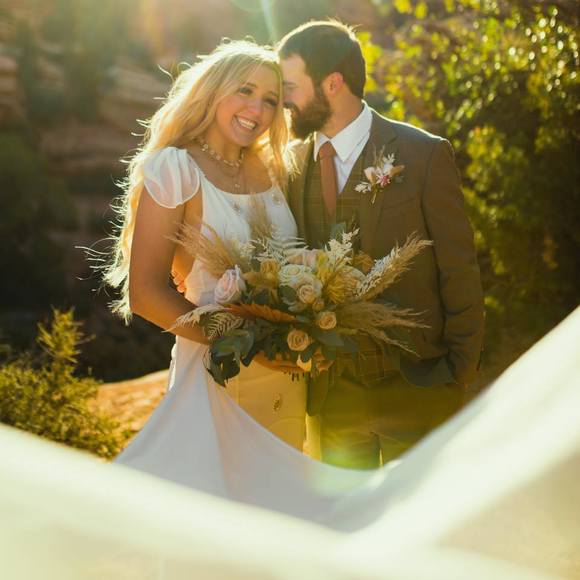 Meet your Posher, Makayla - Picture 1 of 1